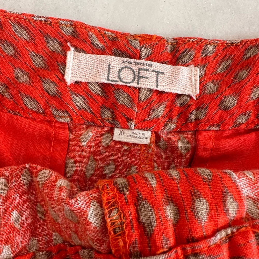 Ann Taylor LOFT Shorts. Women's Size 10. - Picture 4 of 4